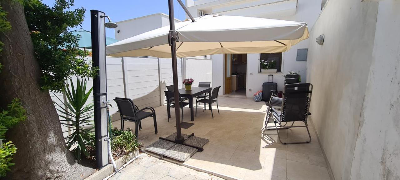 Torre Dell'Orso Centro - Villino Vista Mare Con Ampio Giardino Torre dell'Orso Exterior foto